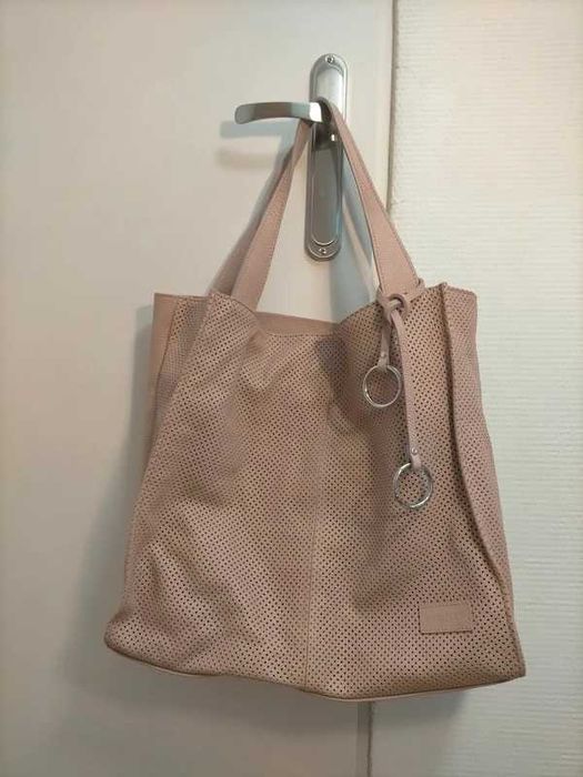 Skórzana torebka Wojas beżowa, ażurowa, shopper