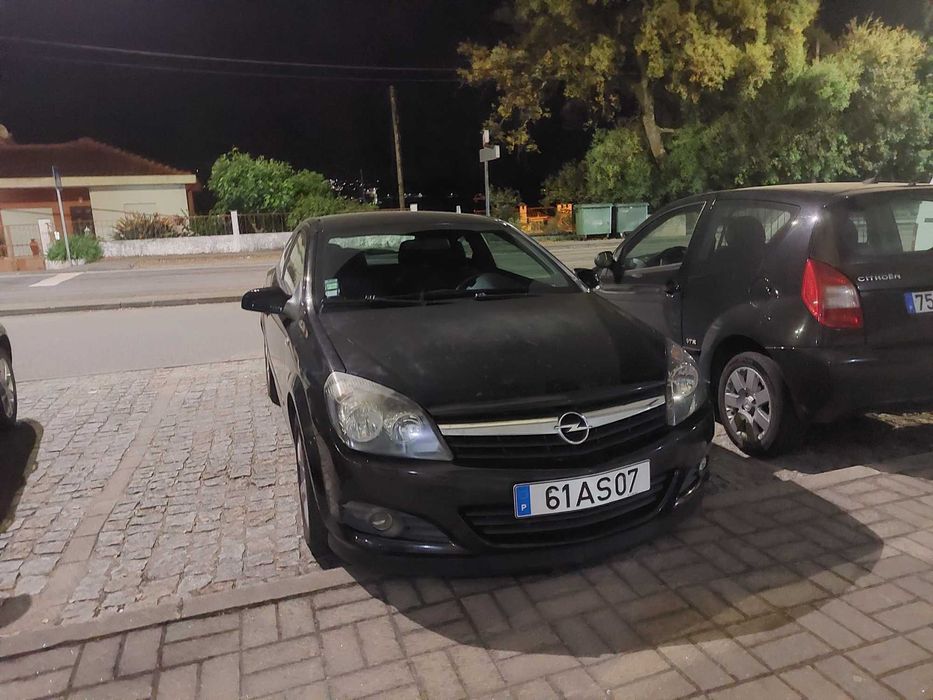 Opel Astra H GTC 1.3