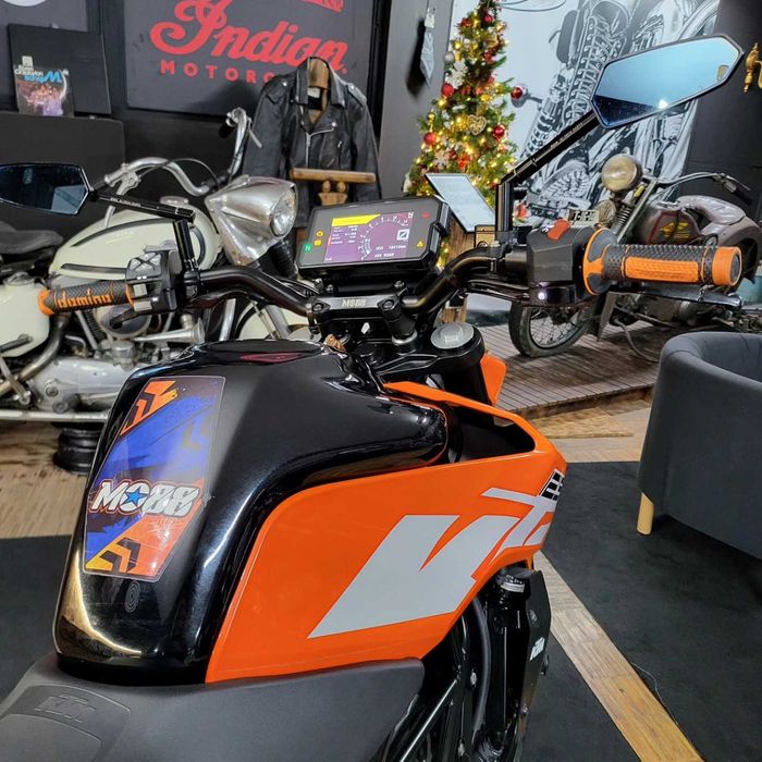 KTM Duke 125 edição M.Oliveira #88 2020