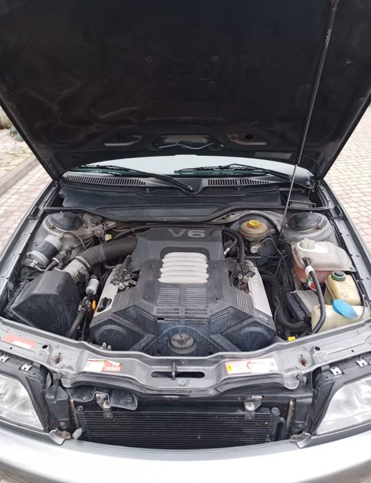 Audi A6 C4 2.8 V6 1995r automat