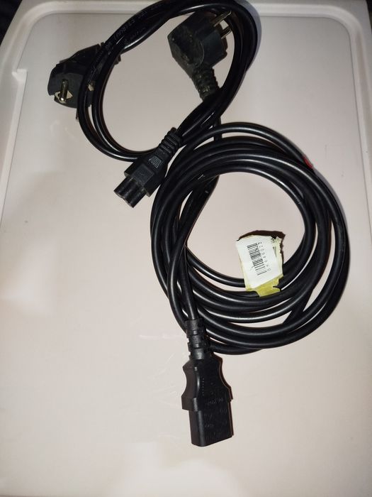 Шнуры для монитора, удлинитель для наушников, для видео записи.