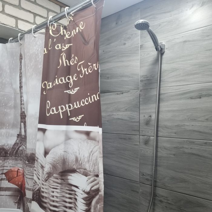 Сдам посуточно 2ку в центре с отдельным входом