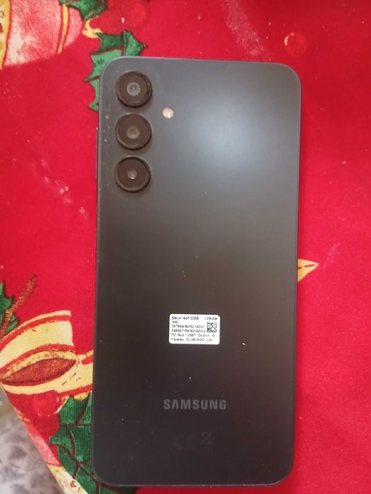 Samsung A16 com capa