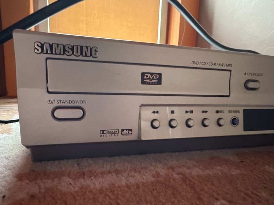 Odtwarzacz DVD Samsung SV-DVD440 pilot