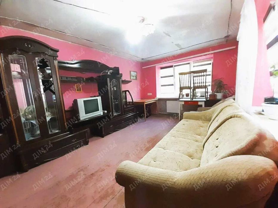 Двокімнатна квартира в Микільському.