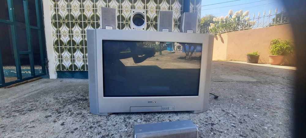 Tv Sony Trinitron retrogaming