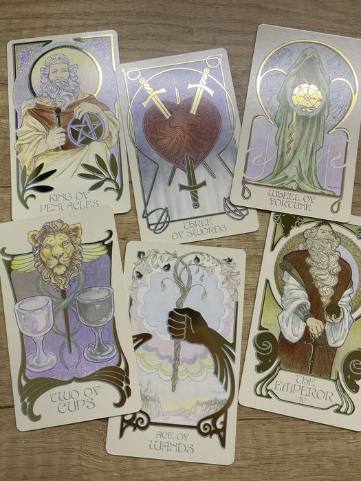 Таро Эфирных Видений                             The Ethereal visions tarot