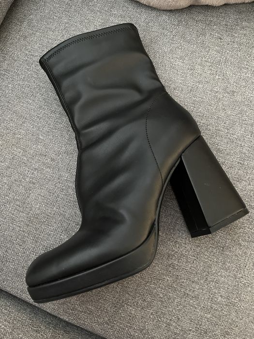 Botas Bershka como novas