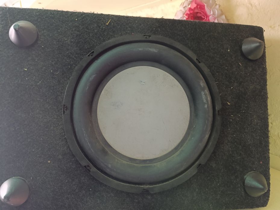 Продам Сабвуфер !!