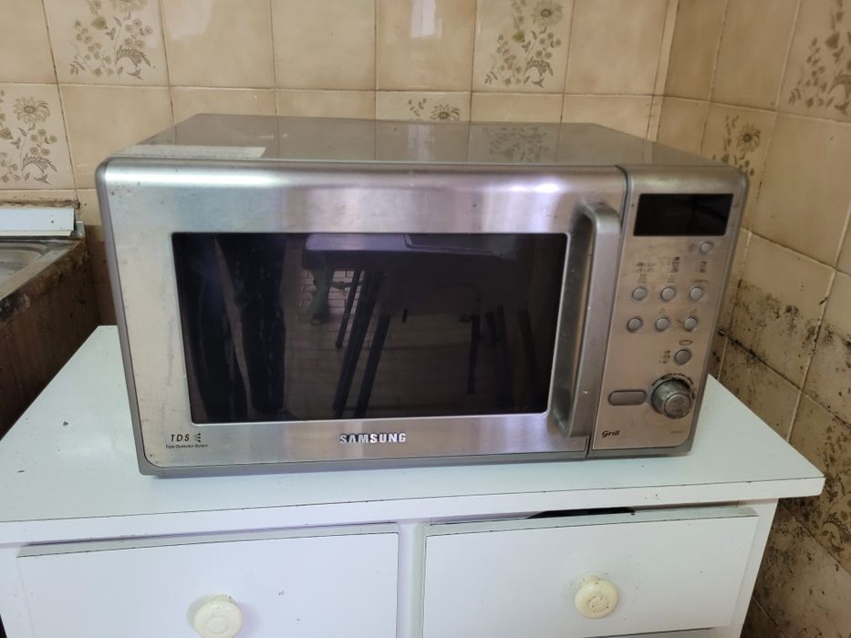Microondas Samsung478795544030105601