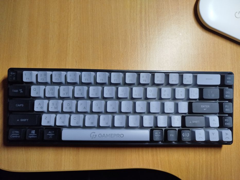 Клавіатура бездротова ігрова GamePro Wireless (GK935)