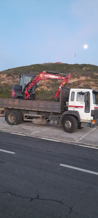 Escavações terraplanagens e limpeza de terrenos