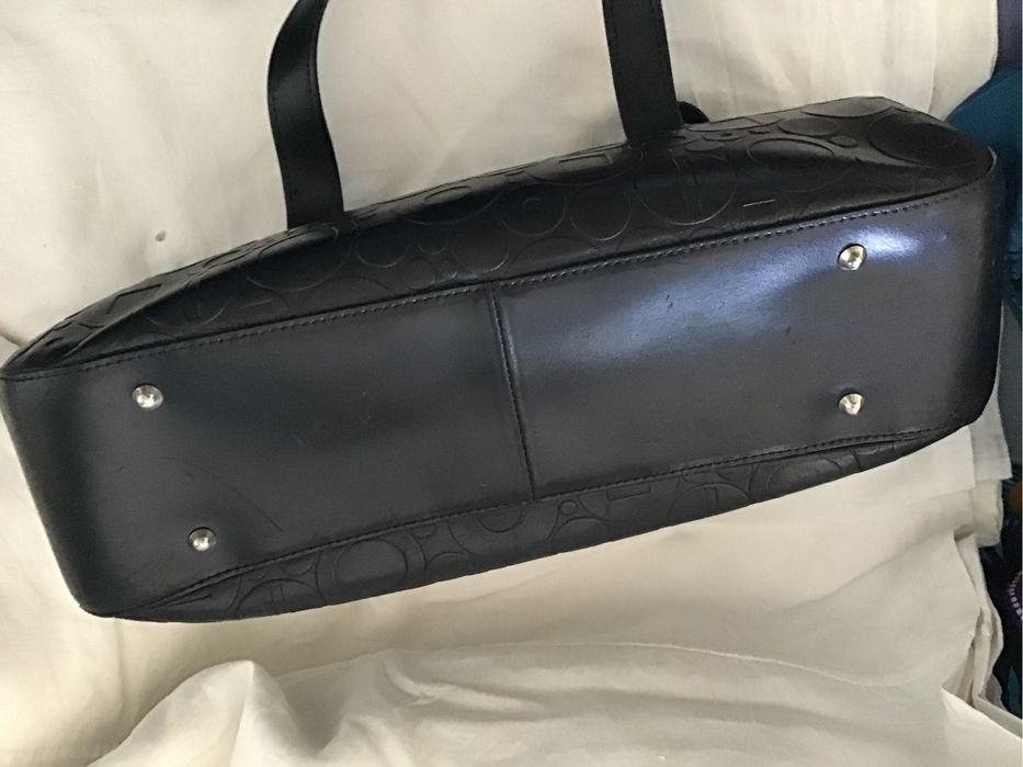 Mala Furla original em pele gravada. Negociavel.