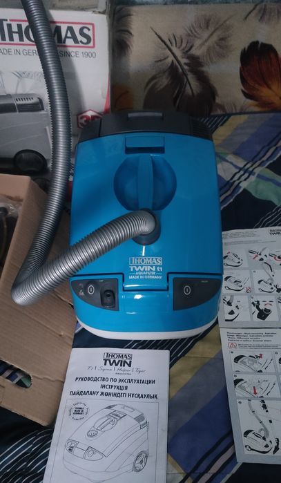 Продам пилесос Thomas Twin T1 Aquafilter
Миючий пилосос з водяною філь