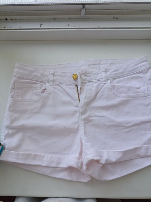 Шорты джинс белые 26 размер
