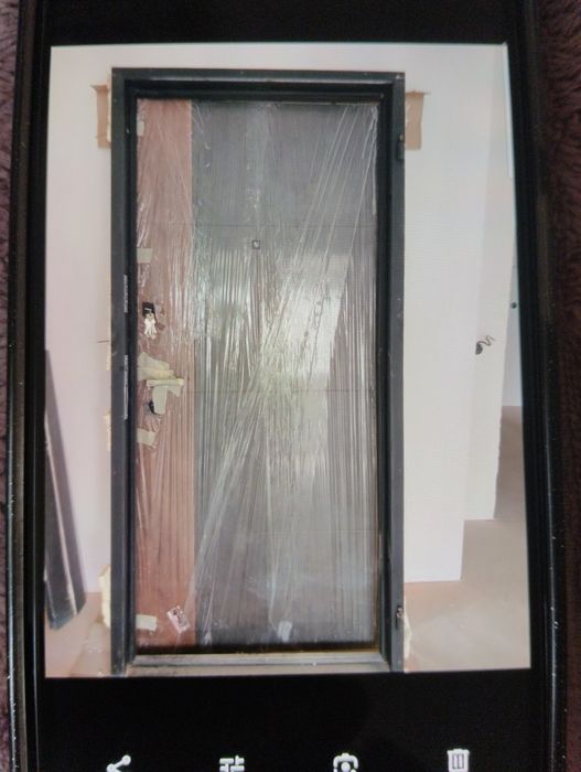 Продам вхідні двері