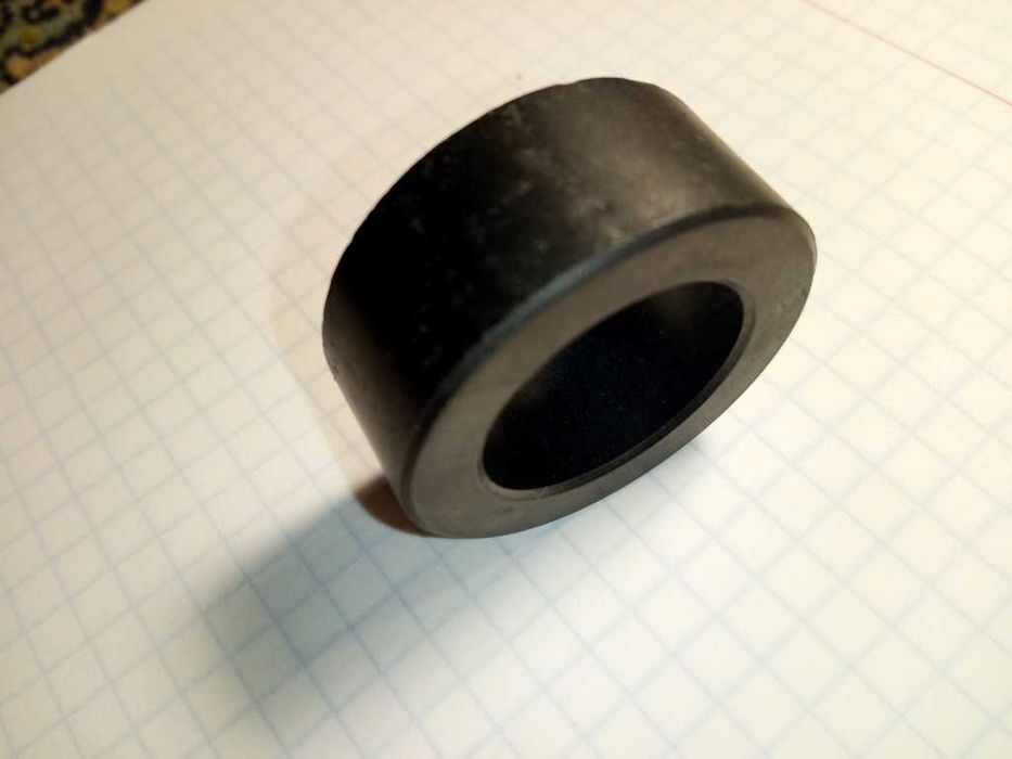 Ферритовый сердечник, ферритовый трансформатор мощный.