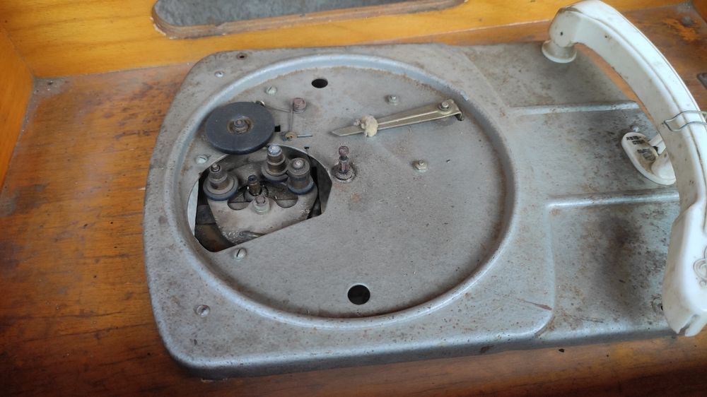 Радіола Комета стан на фото