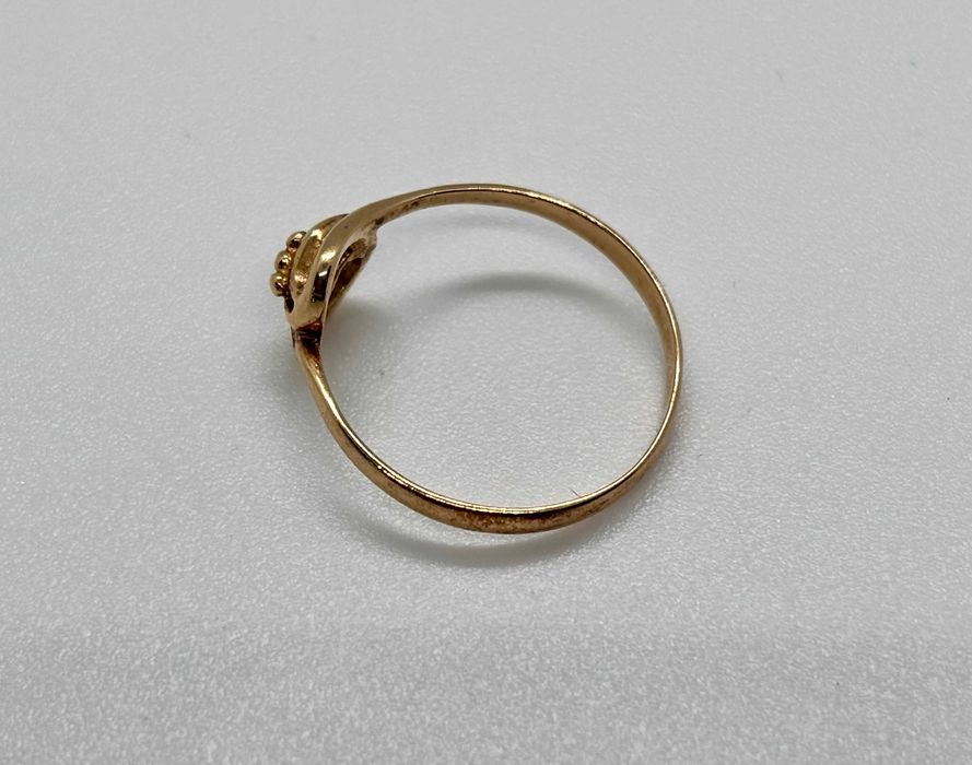 Złoty pierścionek 583 1,58g r 17 /Nowy LOMBARD/CZ-WA