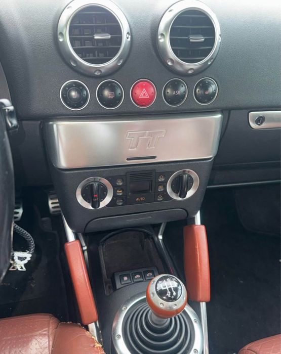 Audi TT 1.8T_ Baseball Edition