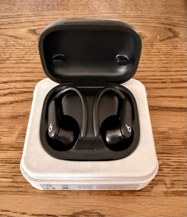 Powerbeats Pro 2 чорні