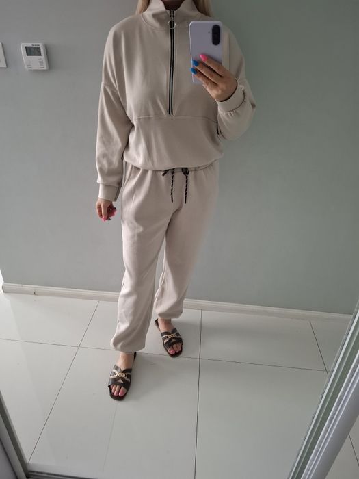 Dres bluza ze stójka