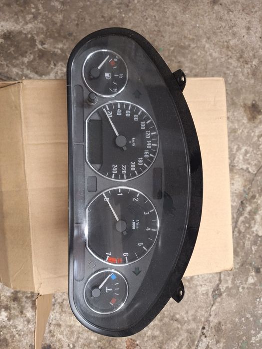 Zegary/licznik Bmw Z3 2.8 m52b28 Wersja Europejska