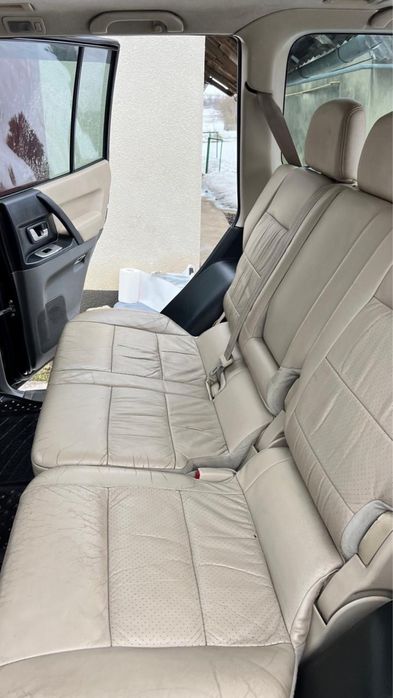 Mitsubishi pajero Wagon 2006