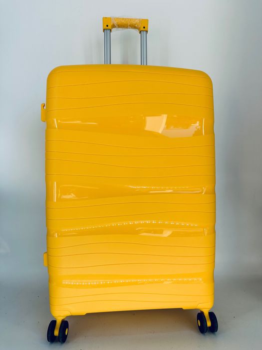 Nowa duża mocna walizka PP żółta