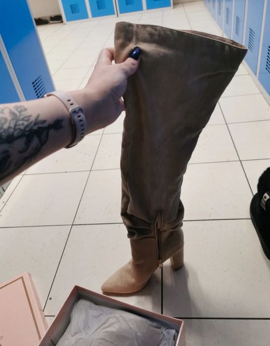 Kozaki zamszowe damskie