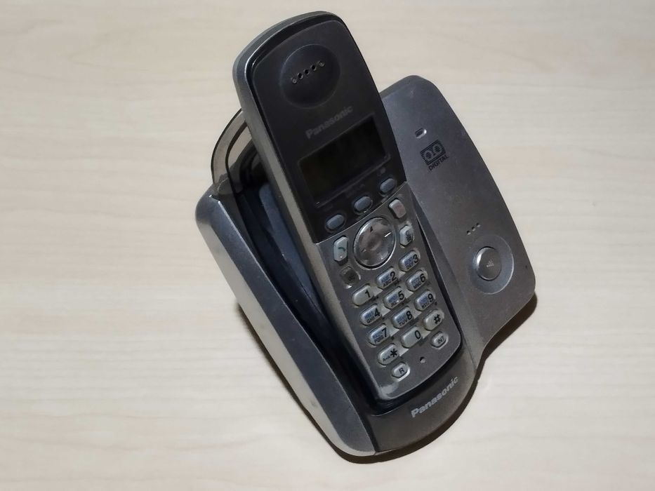 Радіотелефон Panasonic KX-TCD225UA