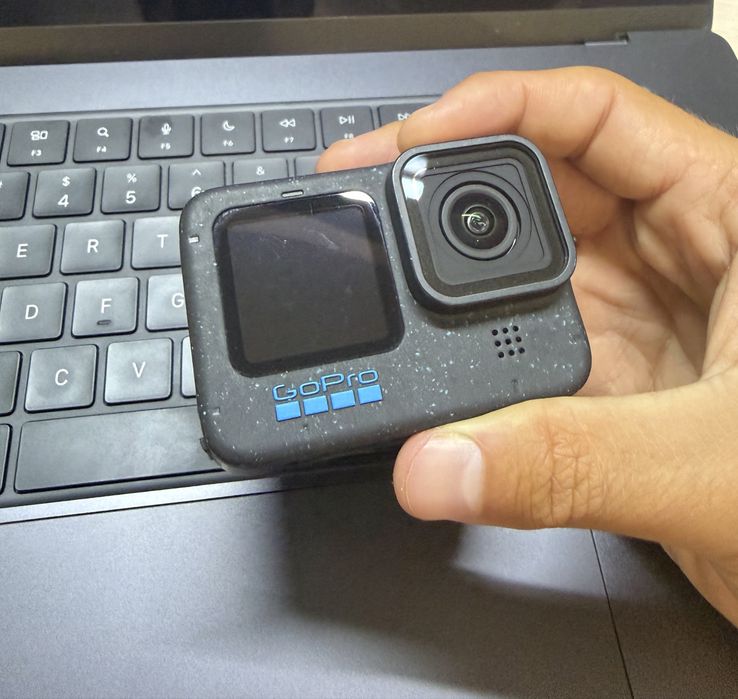 GoPro HERO12 Black + великий комплект аксесуарів