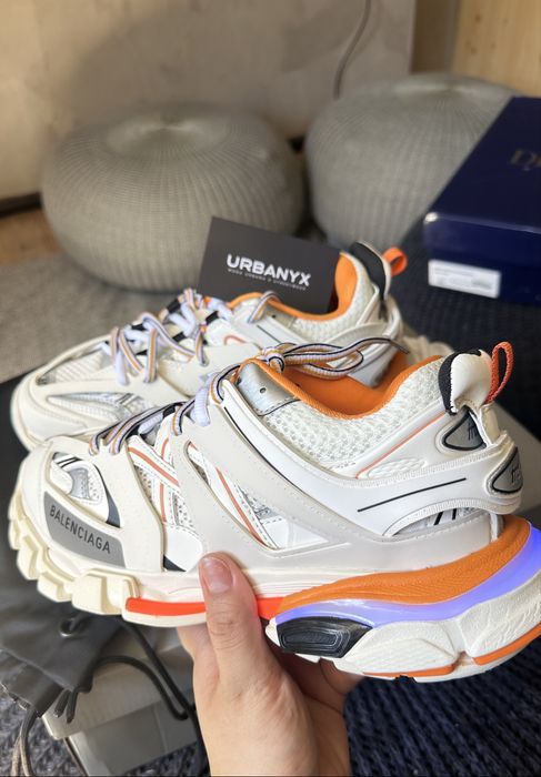 Tenis Balenciaga TrackLed