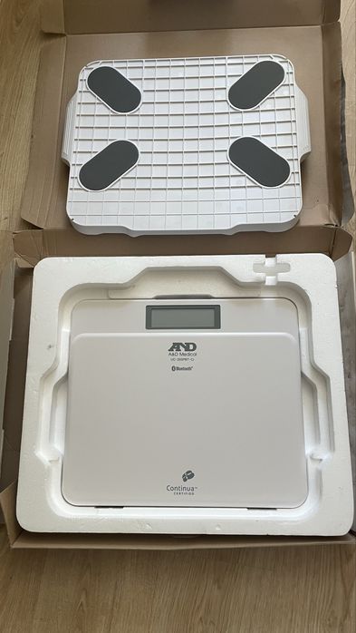 Медицинские весы A&D UC-355PBT-Ci