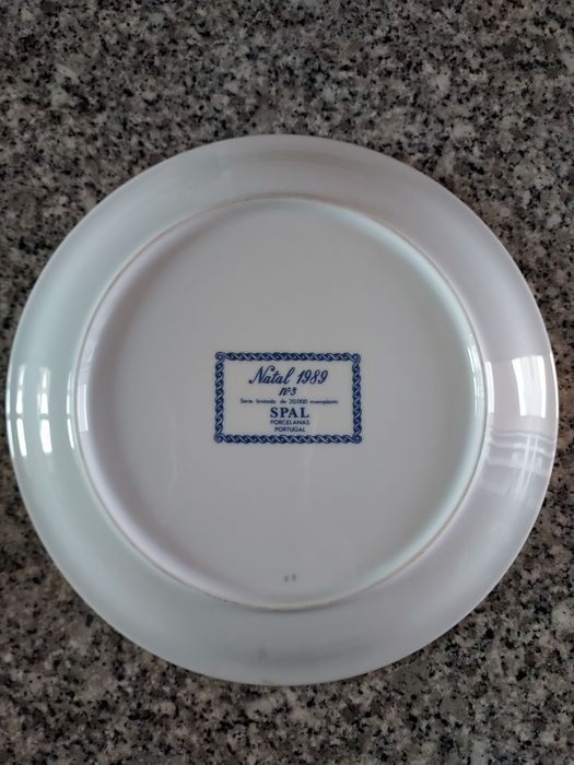 pratos de Natal (Vista Alegre e SPAL) vendidos em conjunto ou separado