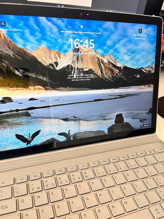 Surface Book 3 32Gb - A funcionar