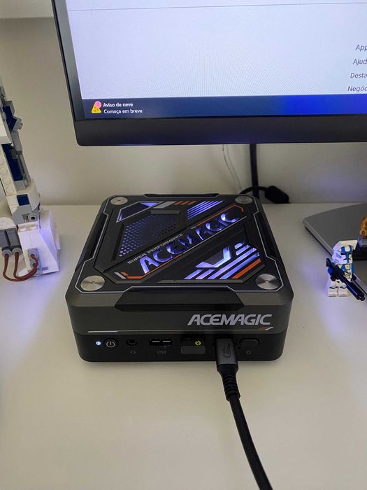 Mini PC ACEMAGIC AM18 Ryzen 7 8845HS | 32GB DDR5 | 512GB NVMe | 450€