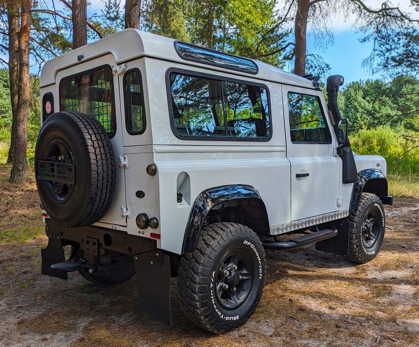 Land Rover defender 90 2.4 td4 2012r. Idealny  36000km