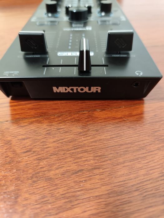 Controlador DJ Relloop444830969013872641