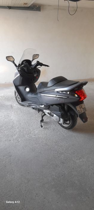 Sym gts 125 de 2015 com apenas 16000 kms