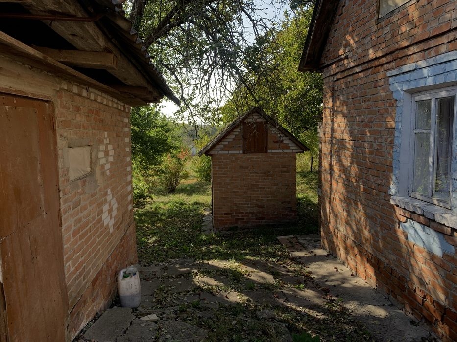 Продам будинок і два города