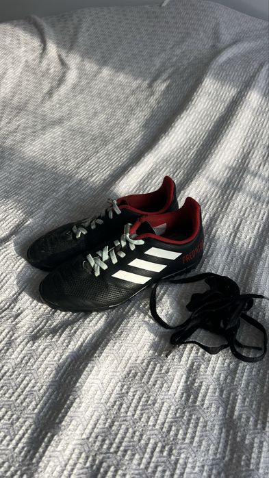 Сороконожки, копачки Adidas Predator 34 размер 21 см стелька, на шнурках, новые в подарок, состояние хорошее