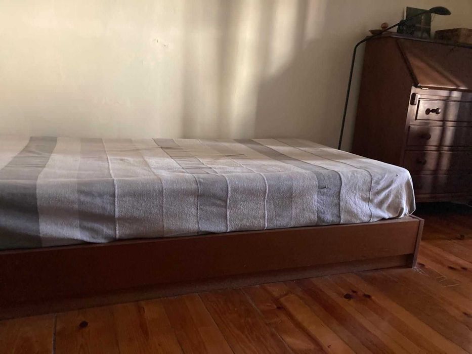 Cama individual dos móveis Olaio + Colchão