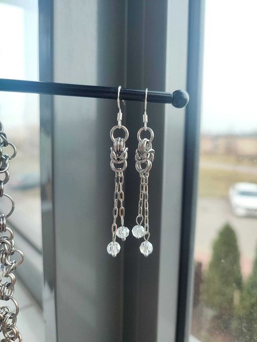 Długie kolczyki chainmail – elegancka stal chirurgiczna & srebro 925