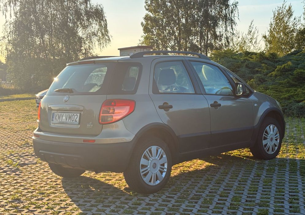 Fiat Sedici 4x4 1.6 benzyna 2009  Suzuki SX4