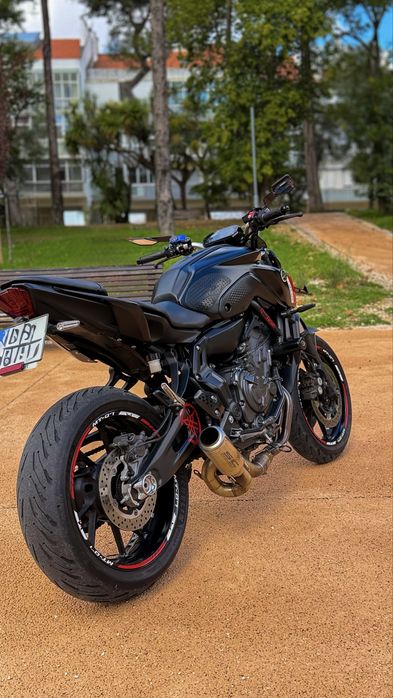 Yamaha MT-07 2022 — 55 kW — Full Black