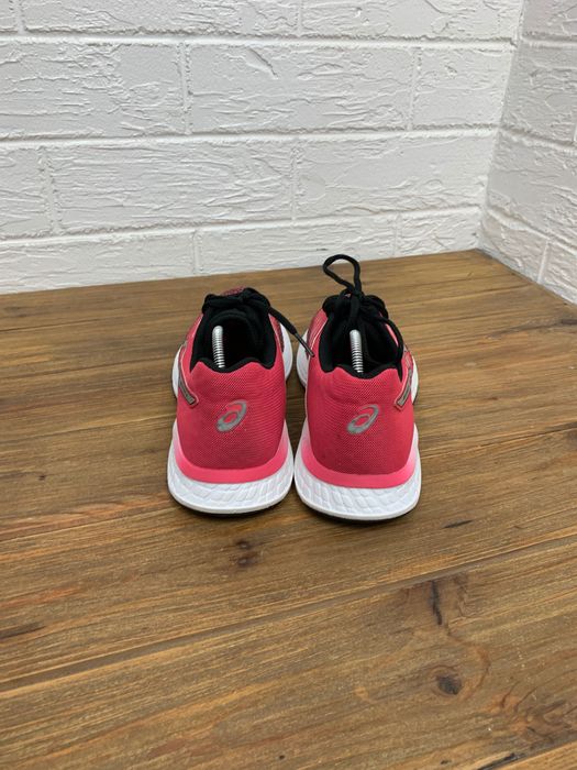Кроссовки asics gel-exalt оригинал 40р