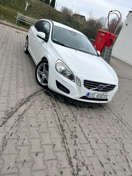 Volvo v60 d3 198KM