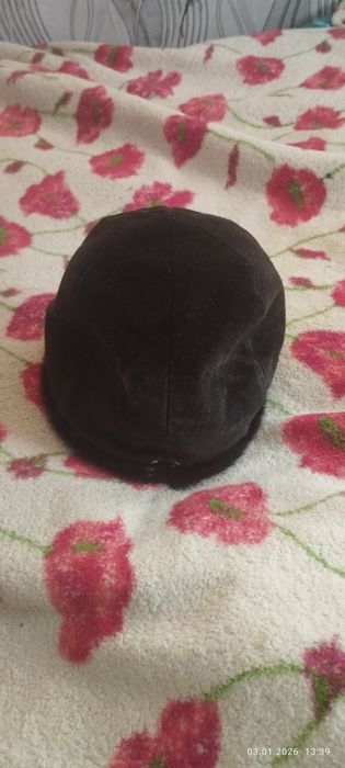 Елегантний капелюх