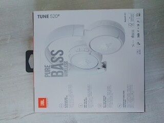 Słuchawki nauszne JBL TUNE 520BT